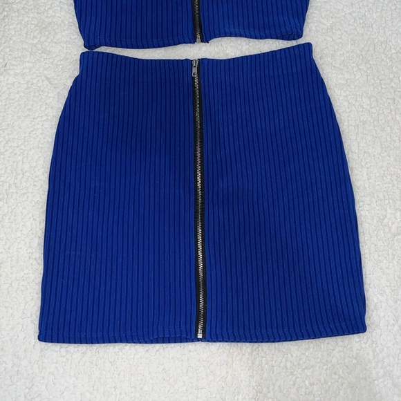 Royal Blue Ribbed Skirt Set - Picture 2 of 3